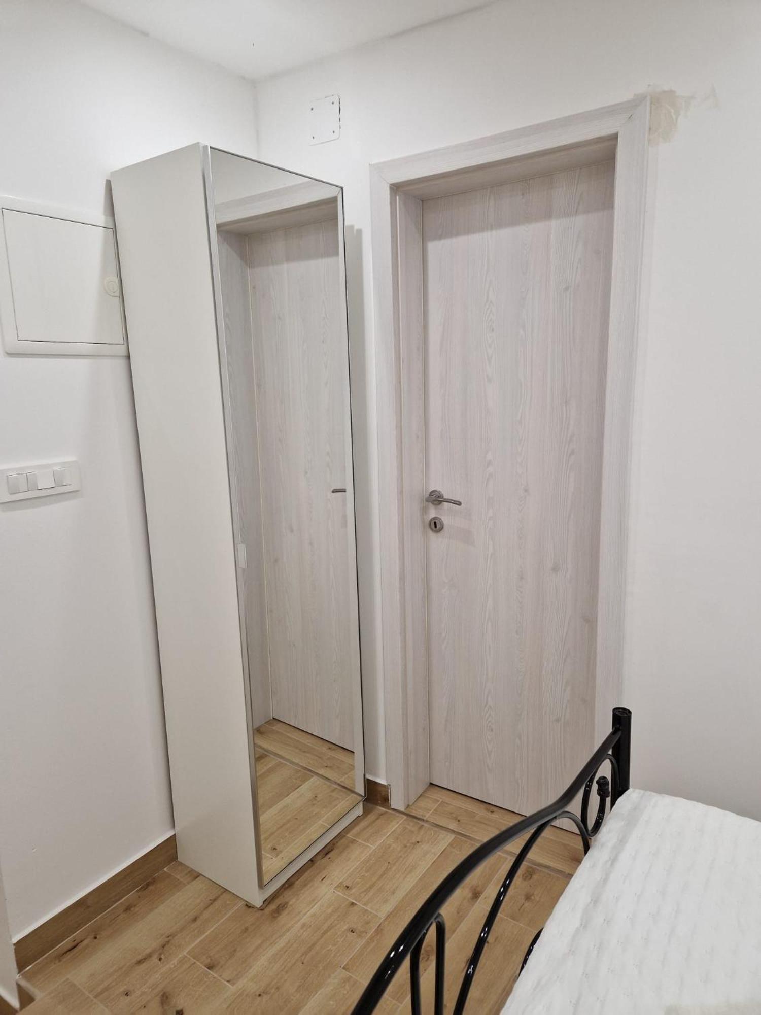 Small House Saint Michael Sibenik Exterior photo
