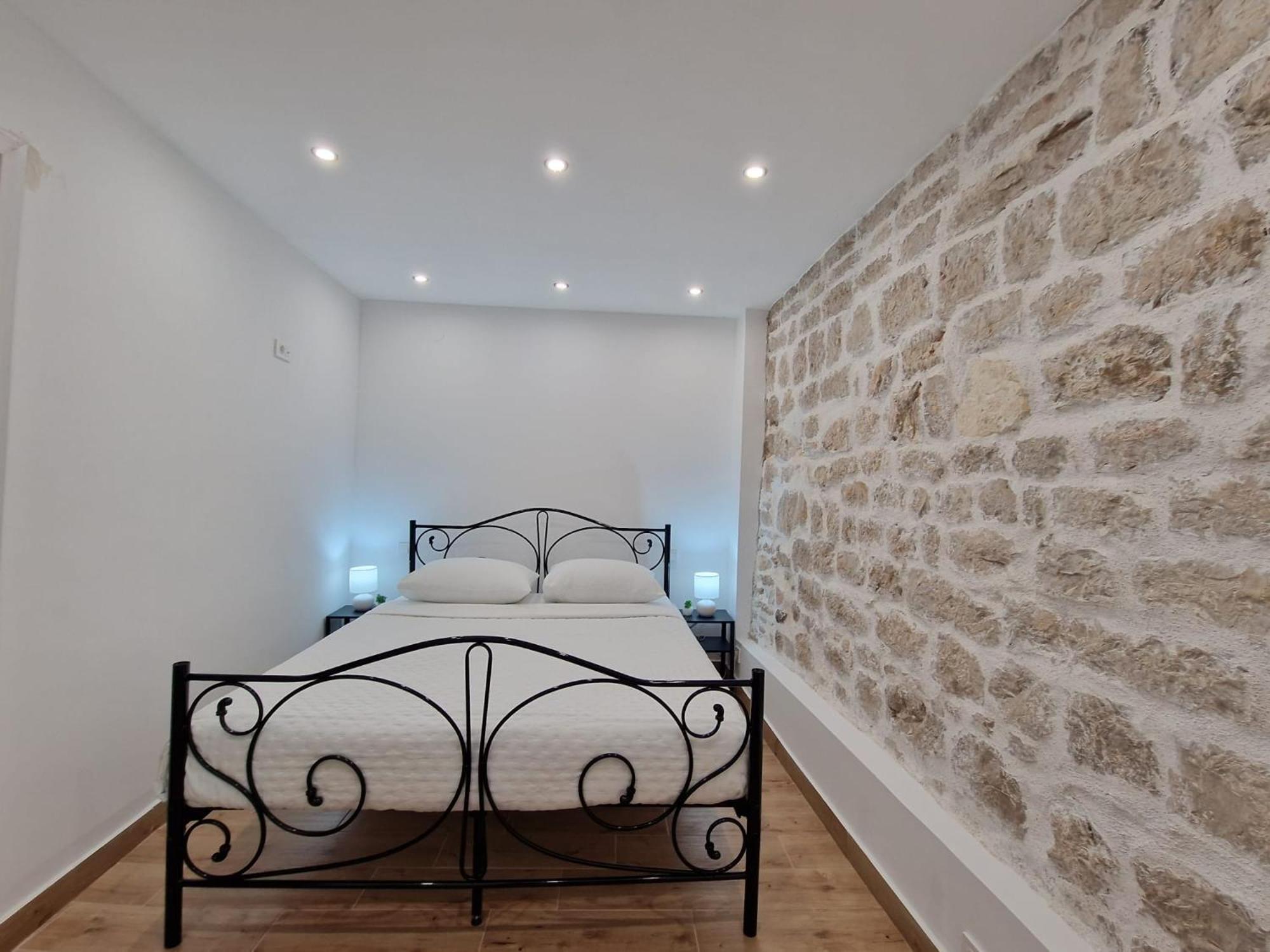 Small House Saint Michael Sibenik Exterior photo
